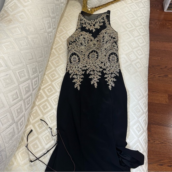 Dress size 4 - Picture 2 of 4